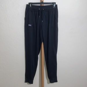 Under Armour size small black women’s draw string joggers